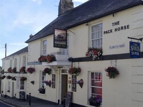 The Pack Horse Hotel South Brent Exterior photo